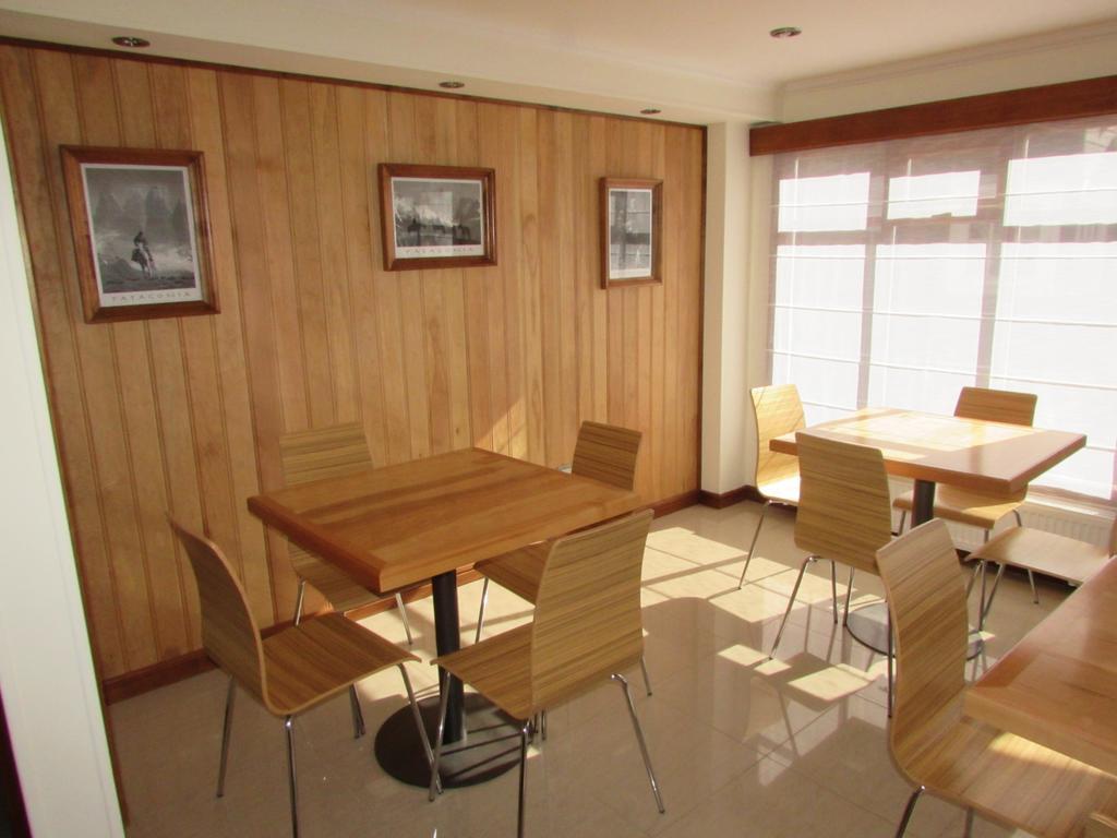 Hostal Buena Estancia Punta Arenas Exterior photo